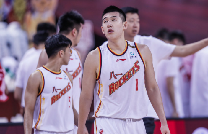 八一队阵容整合不力，战绩持续下滑