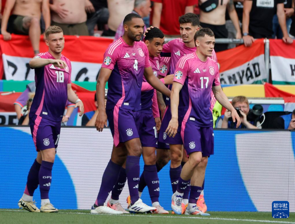 足球比赛中一起令人难忘的进球引发热议的简单介绍 足球比赛中一起令人难忘的进球引发热议的简单介绍