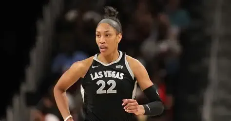 aoa体育体育直播-巴塞罗那客场憾平，难挽败局