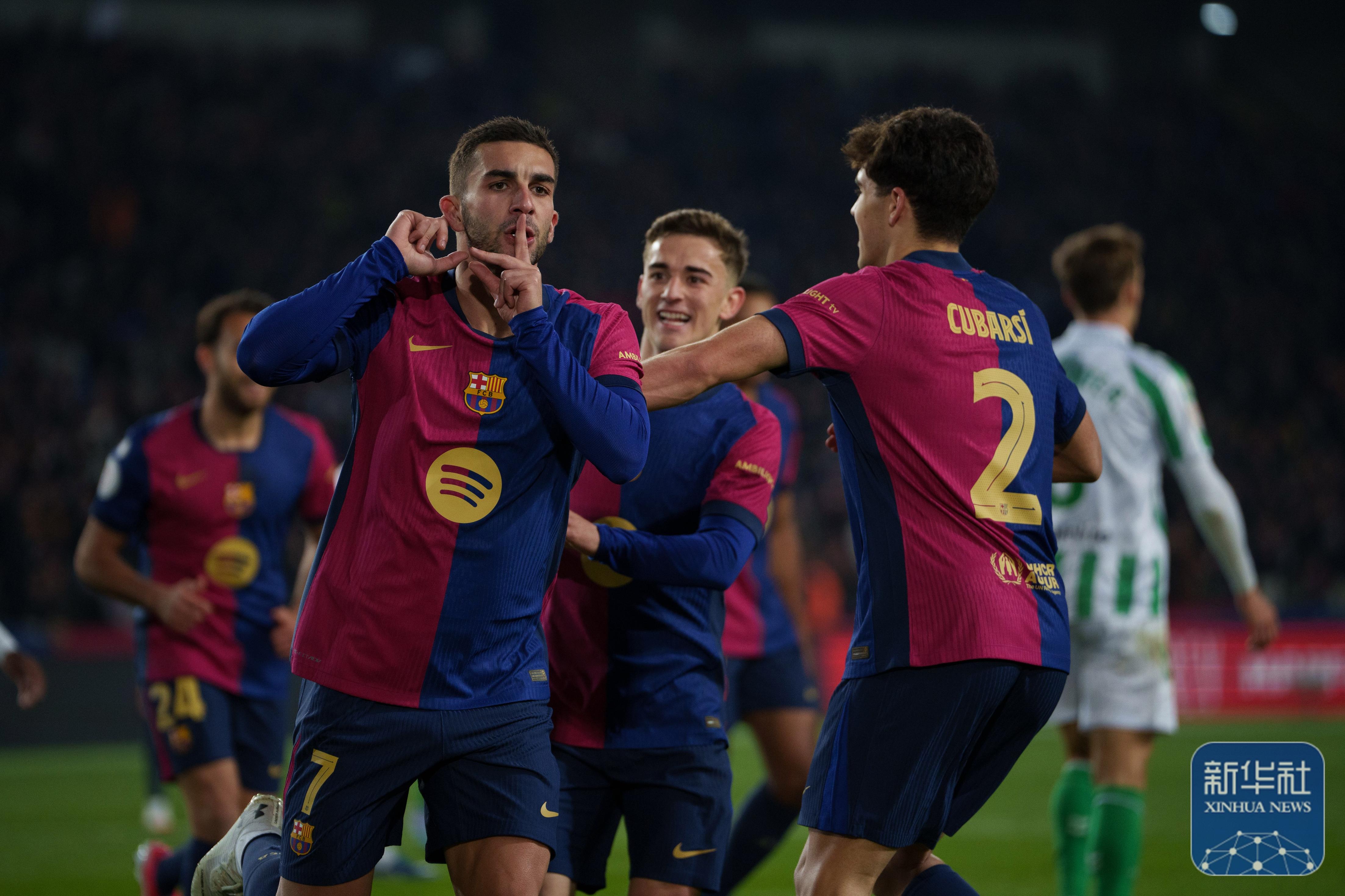 伊瓜因领衔皇家马德里迎战巴塞罗那