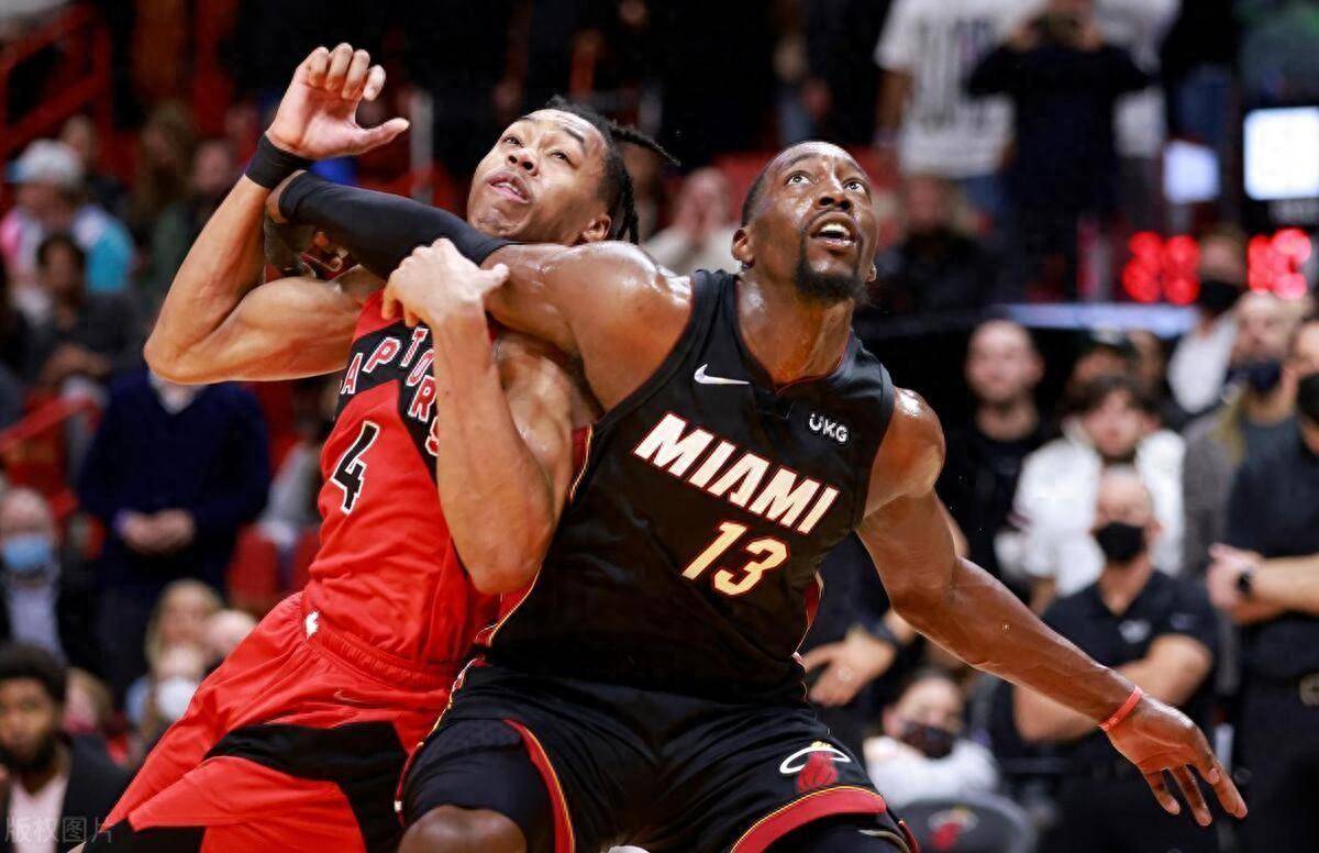 一场战术精彩的比赛，球队打破僵局！