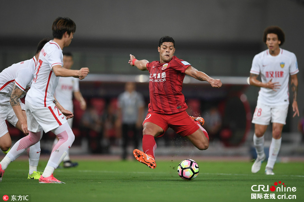 天津权健前锋连场进球,成为攻击箭头 天津权健前锋连场进球,成为攻击箭头