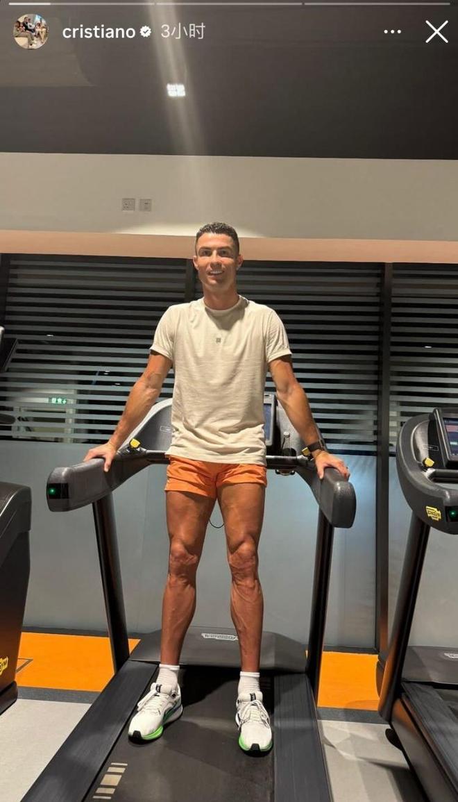 aoa体育体育app-菲律宾篮球明星在社交媒体上晒健身照