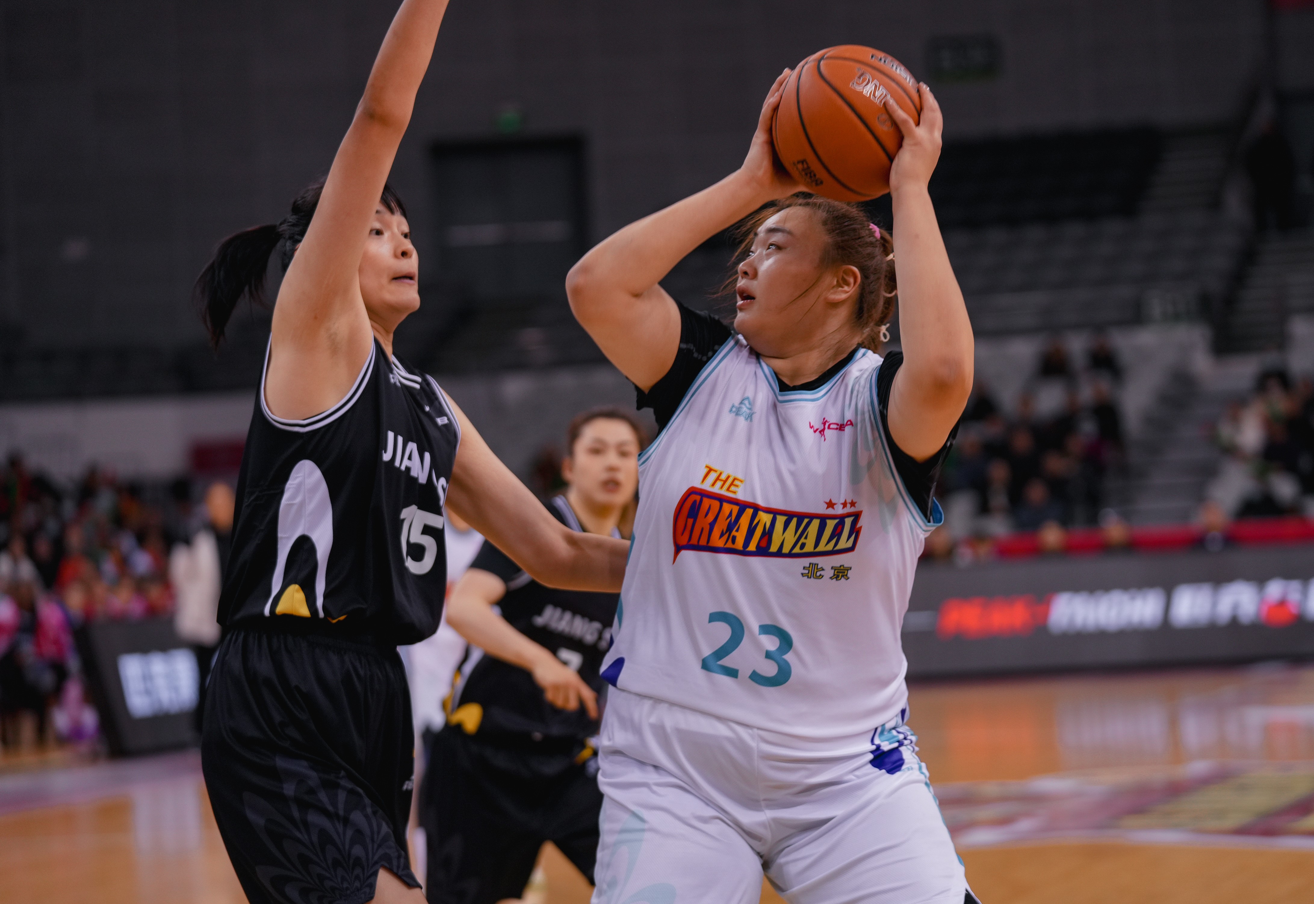 aoa体育体育登录-北京女篮主场告捷，完成二连胜
