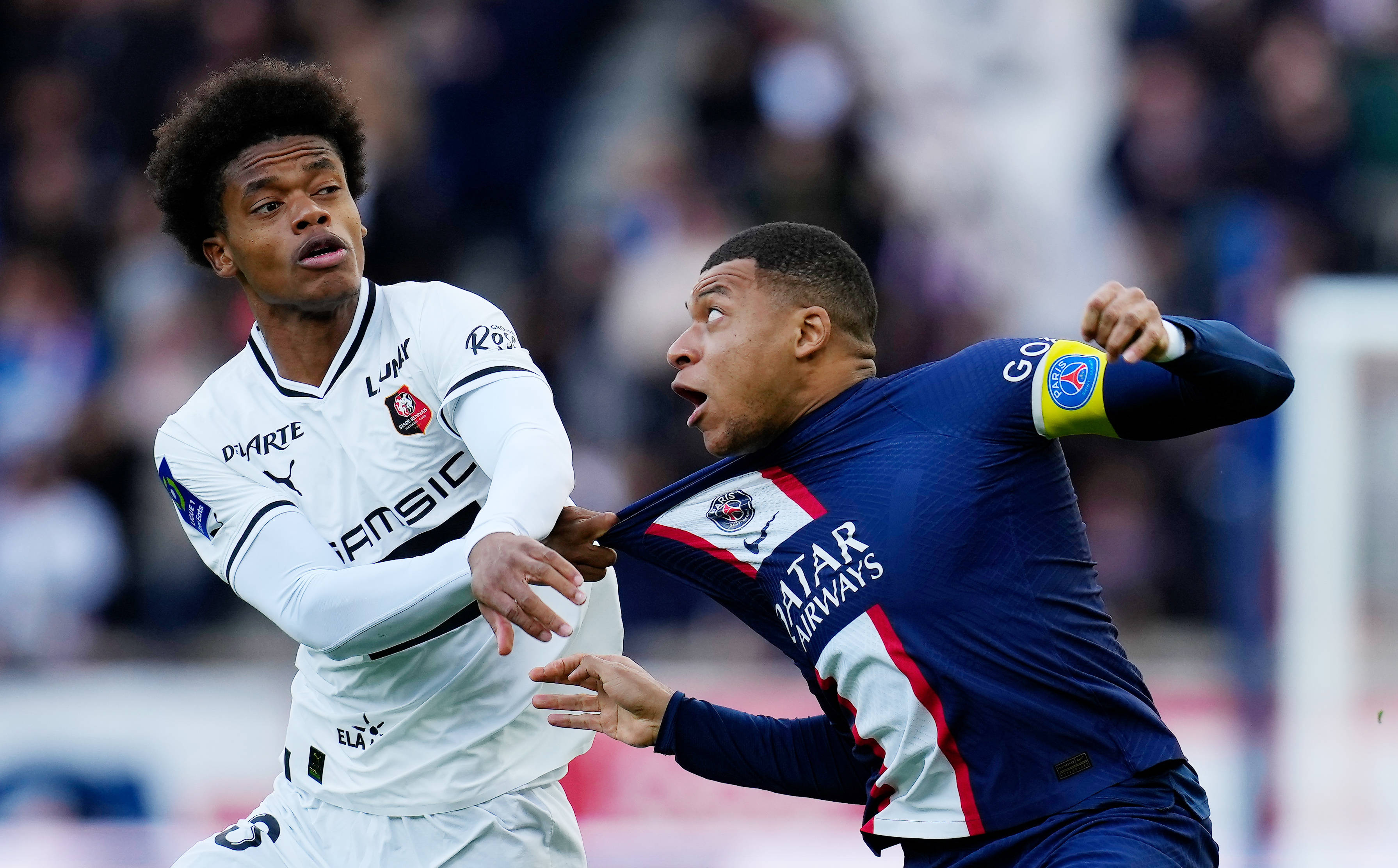 巴黎圣日耳曼在法甲榜首，保持不败