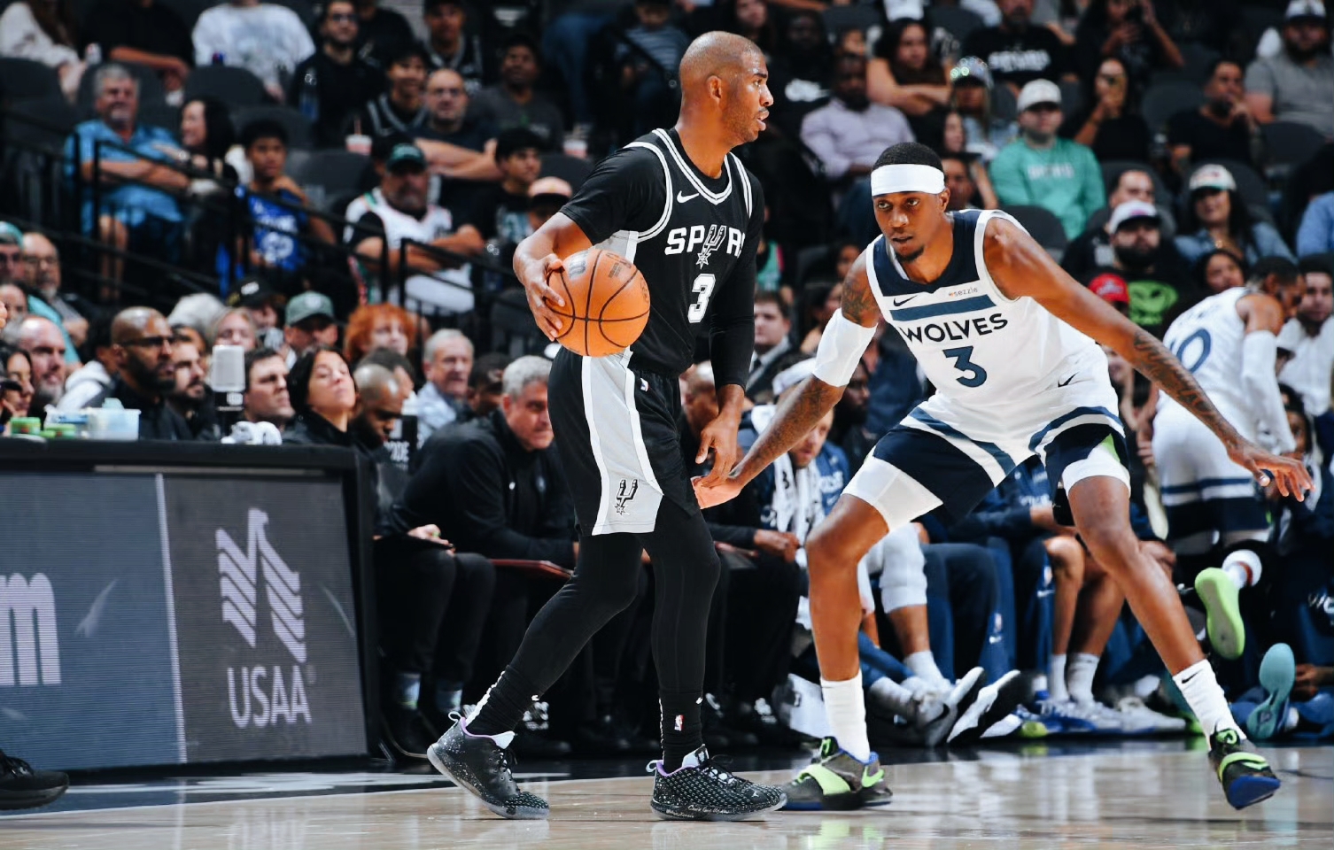 森林狼惨败马刺，遭遇三连败的简单介绍